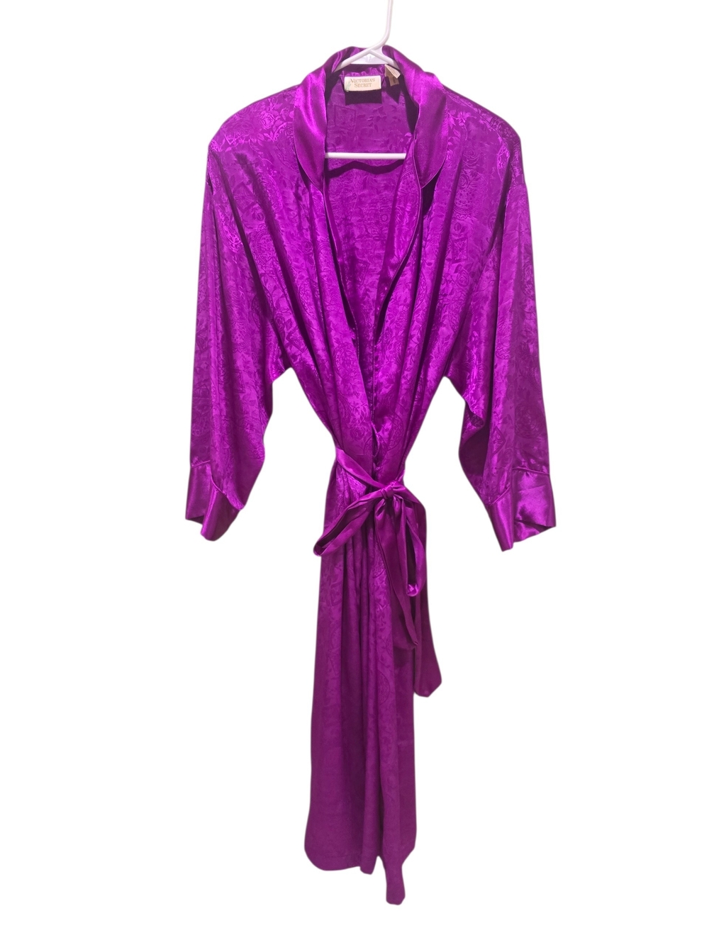 Victoria's Secret Gold Label Satin Kimono Robe in Vibrant Fuchsia M/L